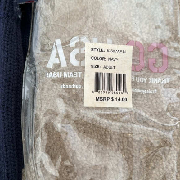 Go USA Mittens - Picture 4 of 6